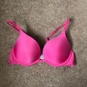 Victoria’s Secret Bra.